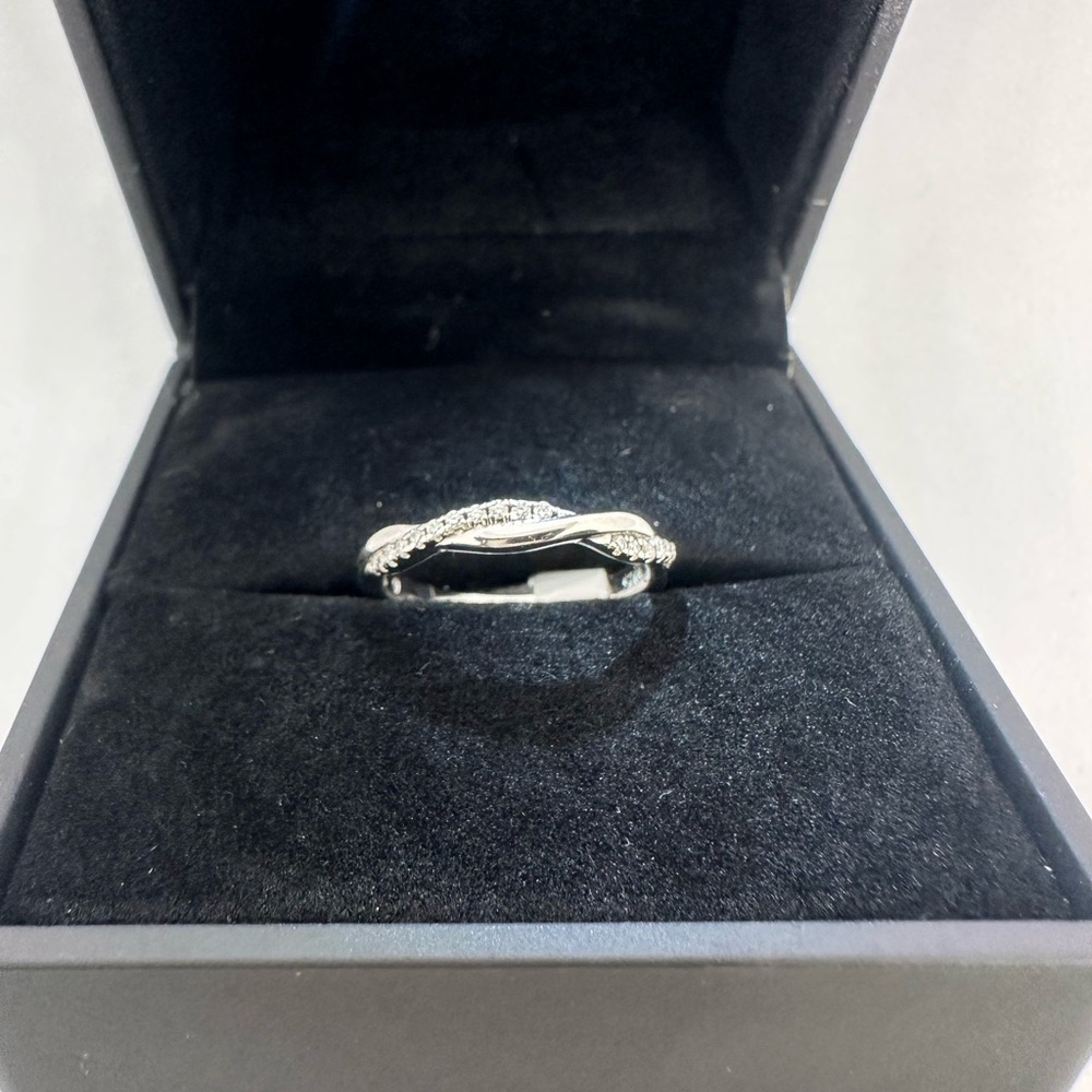 Moissanite Wedding Band Twisted Ring Anniversary GRA Certified 925 18K - Picture 5 of 14
